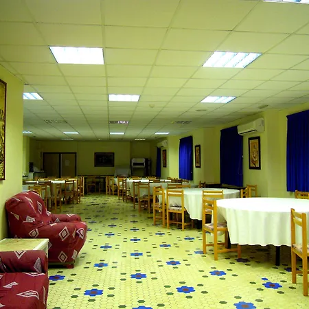 Europa Hotel *
