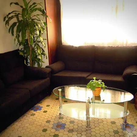 Europa Hotel *